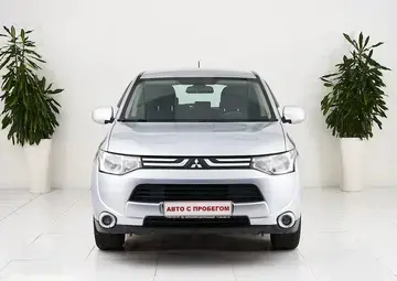 Mitsubishi Outlander Вид 2